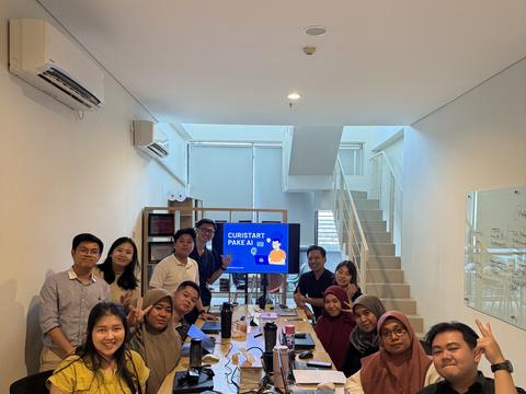 Dokumentasi kelas dan workshop AI fasilitator